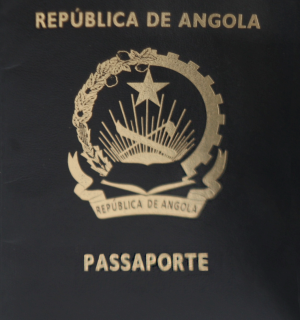 “Mais de 60 mil passaportes estão pendentes”
