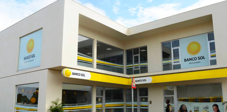 Banco sol demissão