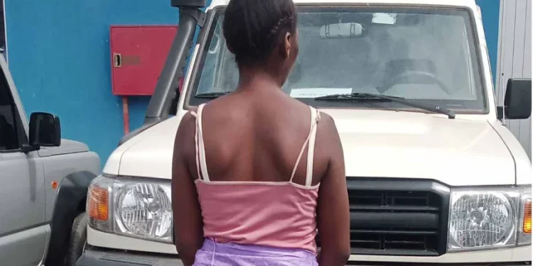 Mulher mata marido à facada por ciúmes