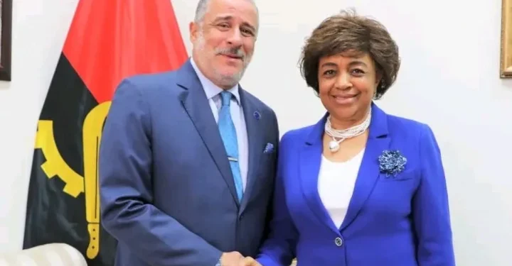 Angola e Cabo Verde reforçam cooperação.