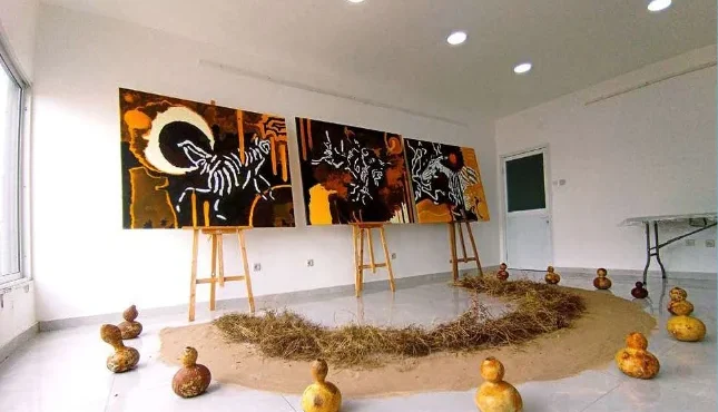 Ima Tchitanga dá ‘voz’ às comunidades afectadas pela seca no sul do país em exposição.