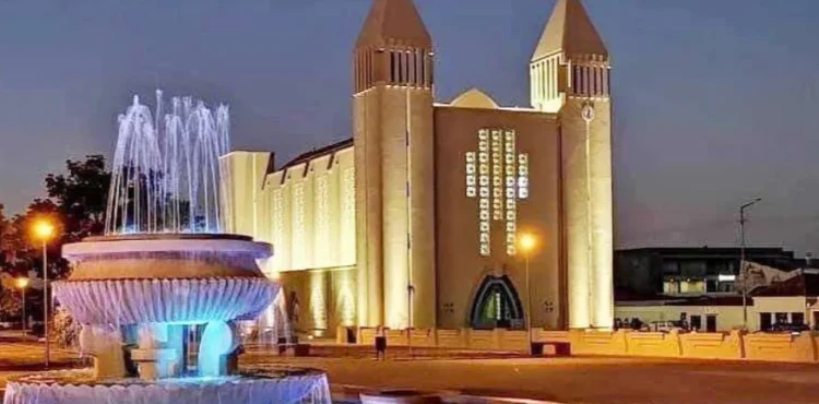 Igreja Católica na Huíla enfrenta escândalos que envolvem membros do clero.