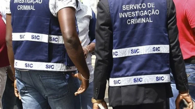SIC detém três suspeitos de homicídio e o líder de uma cooperativa de táxis.