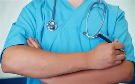 Falso médico detido no Uíge