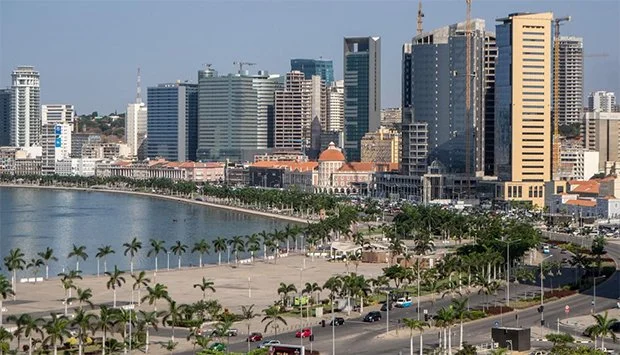 https://www.opais.ao/economia/luanda-acolhe-1o-forum-ambiental-sobre-financiamento-sustentavel-e-transicao-carbonica/