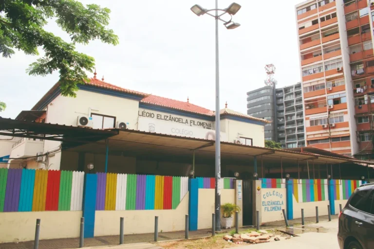 ANEP alerta que aumento do salário mínimo constitui um desafio para colégios das classes B e C