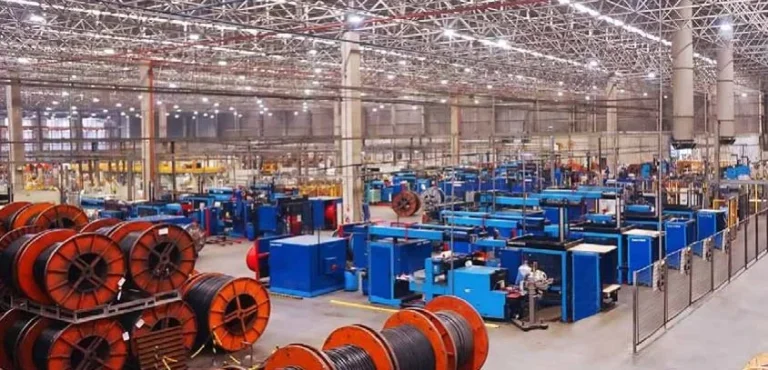 Empresários Chineses investem em Fábricas