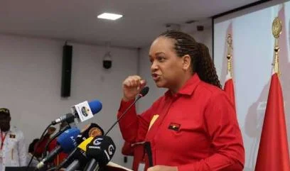 MPLA e Partido Socialista reforçam cooperação e defendem solidariedade lusófona