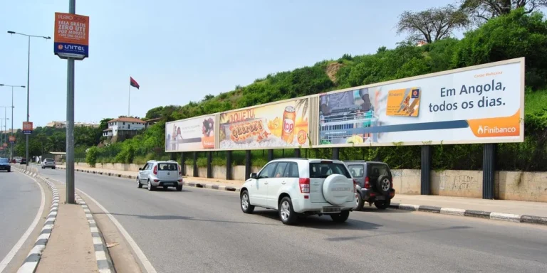 outodoor em Angola