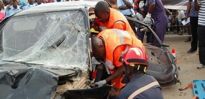 Fim de semana em Luanda marcado por 17 acidentes de viação com seis mortos e 26 feridos graves