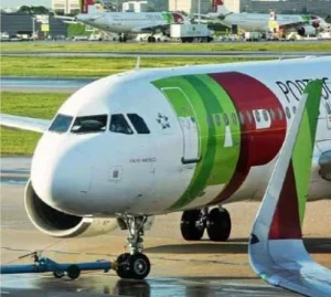 Venezuela revoga licenças de operação de várias companhias aéreas