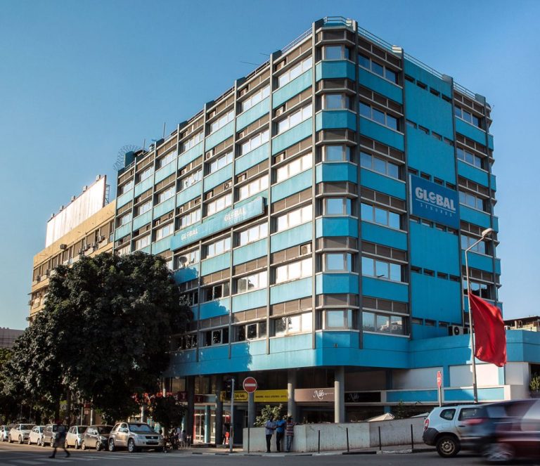 Infraestruturas do município da Ingombota