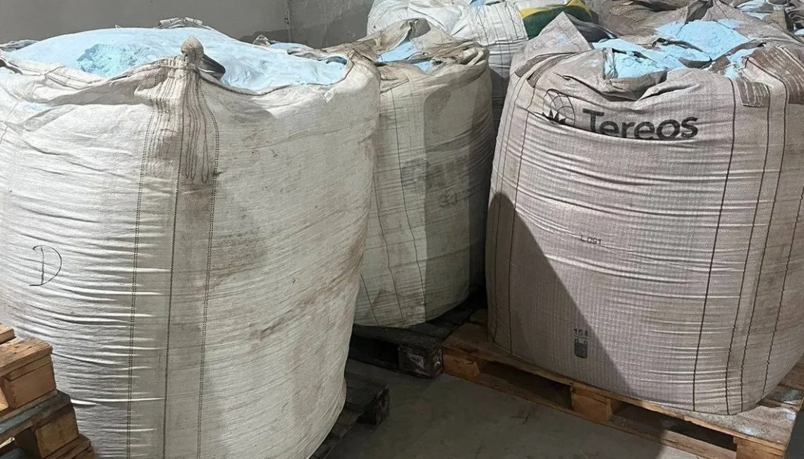 Apreendidas mais de 200 toneladas de matéria-prima expirada supostamente usadas no fabrico de sabão