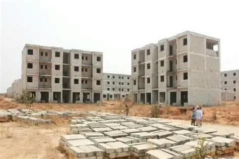 construção de mais de duas mil casas