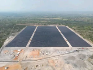 Habitantes do Moxico leste beneficiam de energia electrica