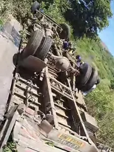 Acidente no Bocio resulta em 6 mortes.