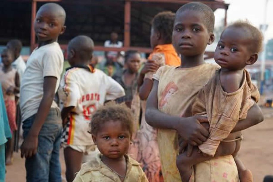 Mais de metade das crianças de até 4 anos de idade não tem registo de nascimento, em Angola.