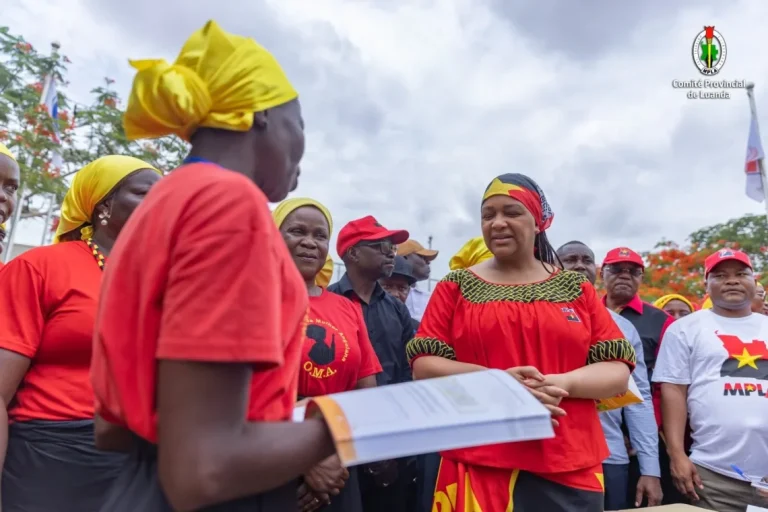 MPLA exorta mulheres a fortalecerem mobilização durante o 64.º aniversário da OMA