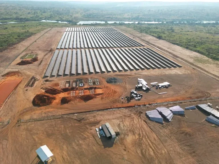 Obras do Parque Solar do Cuango concluídas em Julho deste ano