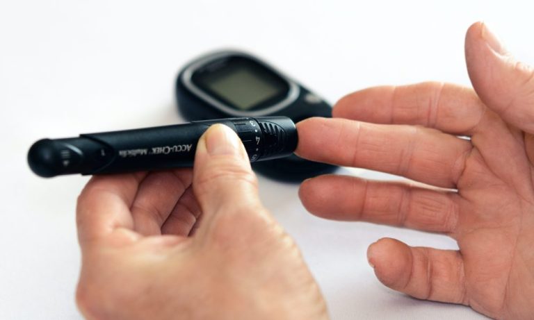 Situações patológicas como a Diabetes, AVC e acidentes