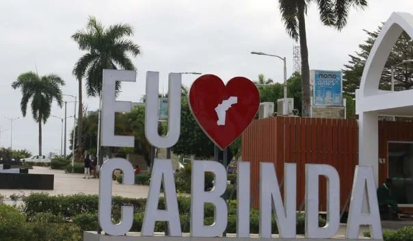 Mais de 300 imóveis comerciais abrangidos no processo de redimensionamento empresarial em Cabinda