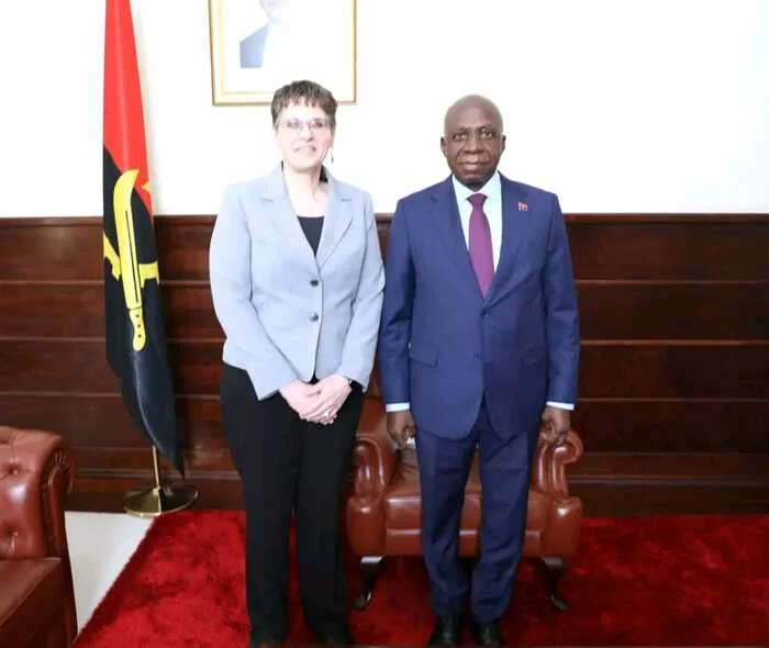 Angola e Estados Unidos abordam reforço da cooperação bilateral