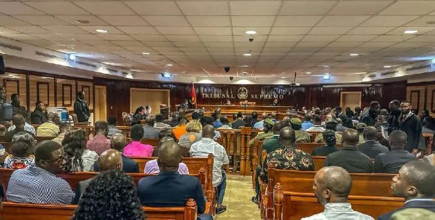 Defesa acusa violações de garantias e transforma caso AGT em teste à justiça