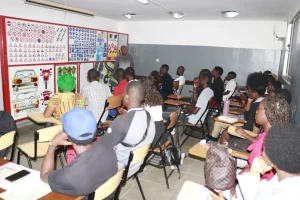 Dificuldades na marcação de exames