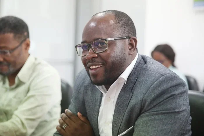 Bloco demo crático nega coligação.