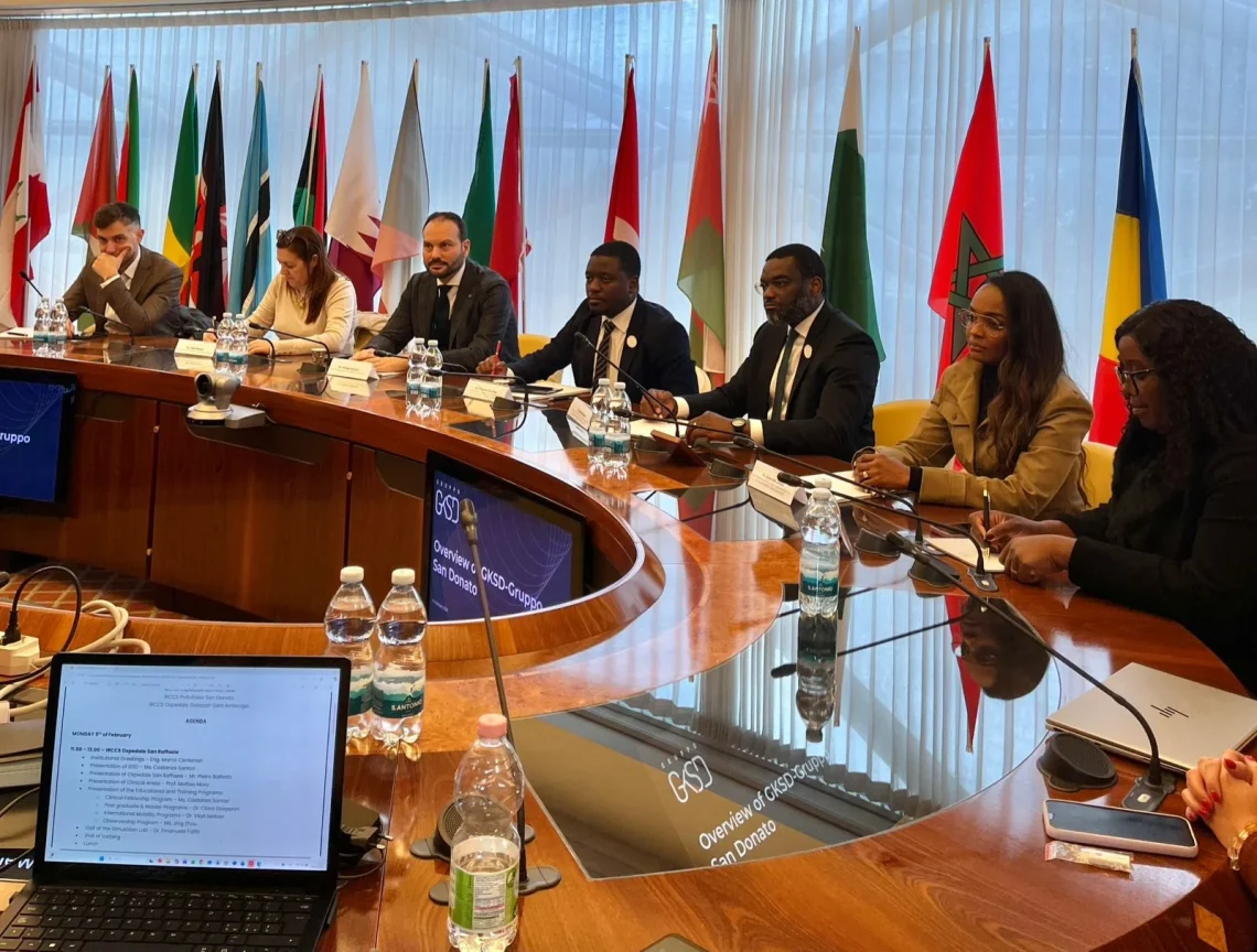 reforço da cooperação internacional.