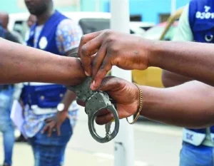 ‎Cidadão malauiano detido no AIAAN em posse de mais de 2 kg de silício