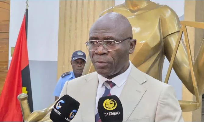 Supremo anuncia criação de novos tribunais.