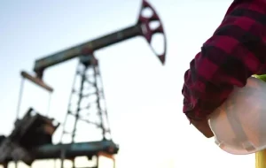 Empresas nacionais definem 20% de participação como meta para o conteúdo local até 2027