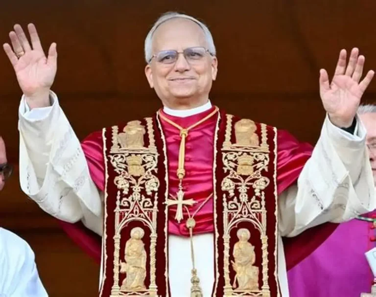 visita do papa á Angola.