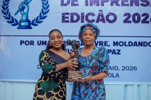 Prémio Liberdade de Imprensa homenagea Novo Jornal e Fernando Chicapa