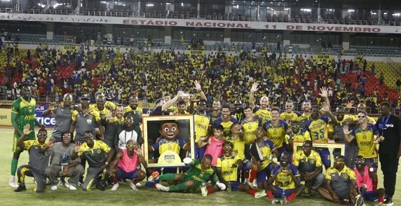 O Petro de Luanda conquistou ontem o 20.° título do Campeonato Nacional de futebol da primeira divisão (Liga Unitel Girabola 2025/2026),