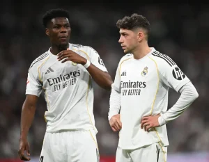 Jogador do Real Madrid nega agressões com colega de equipa e explica polémica