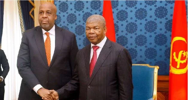 Angola e RDC planificam construção de linhas de transporte de energia